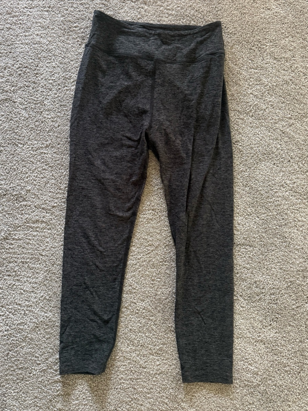 Outdoor Voices Heather Gray Cloudknit Leggings - size M (EUC)